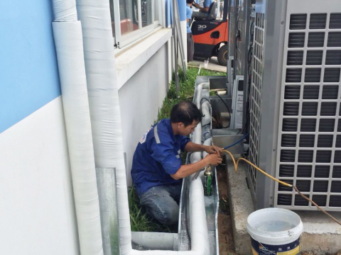 Nhà Máy Focus Lighting