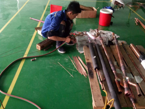 Nhà Máy Focus Lighting